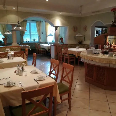 Leonsteinerhof Alojamento de Acomodação e Pequeno-almoço